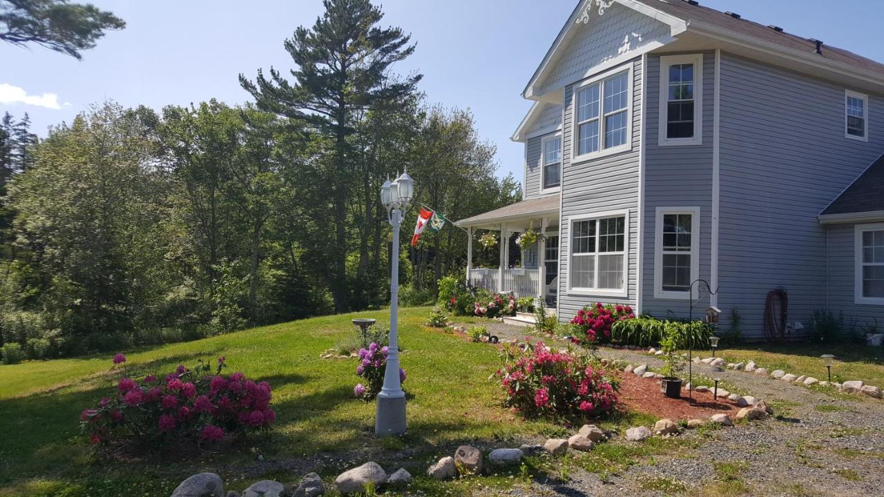 20 Acre Woods Bed And Breakfast Ingonish Εξωτερικό φωτογραφία